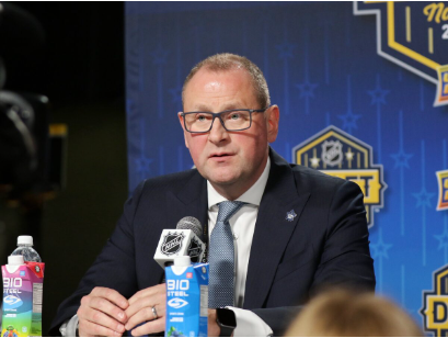 JUST IN: Blockbuster Trade Proposal Sees Maple Leafs Snag Beloved Defenseman from Fierce Rival.