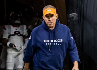 JUST IN: Sean Payton Unleashes a Scathing Critique of the Saints in Shocking End-of-Season Press Conference.