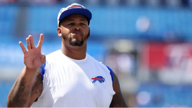 JUST IN: Bills Superstar Launches Aggressive Recruitment Campaign for Myles Garrett Following Blockbuster Trade Request.