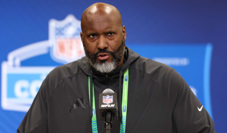 BREAKING NEWS: Detroit Lions Poised to Land Future Hall of Fame EDGE Rusher, Without Sacrificing a Single Draft Pick.