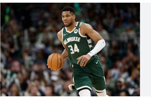 Giannis Antetokounmpo Shares Brief Message Following Bucks Commitment