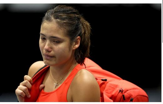 Emma Raducanu Amused by Champagne Cork Incident During Wimbledon Opener